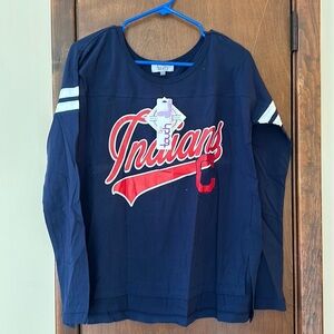 Cleveland Indians size M long sleeve t shirt